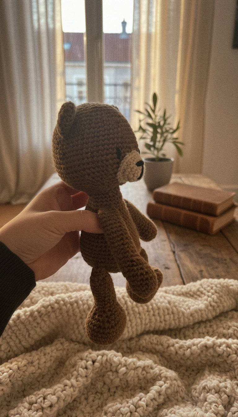  L’Ours Héritage   | Un compagnon crocheté à la main, à transmettre de génération en génération