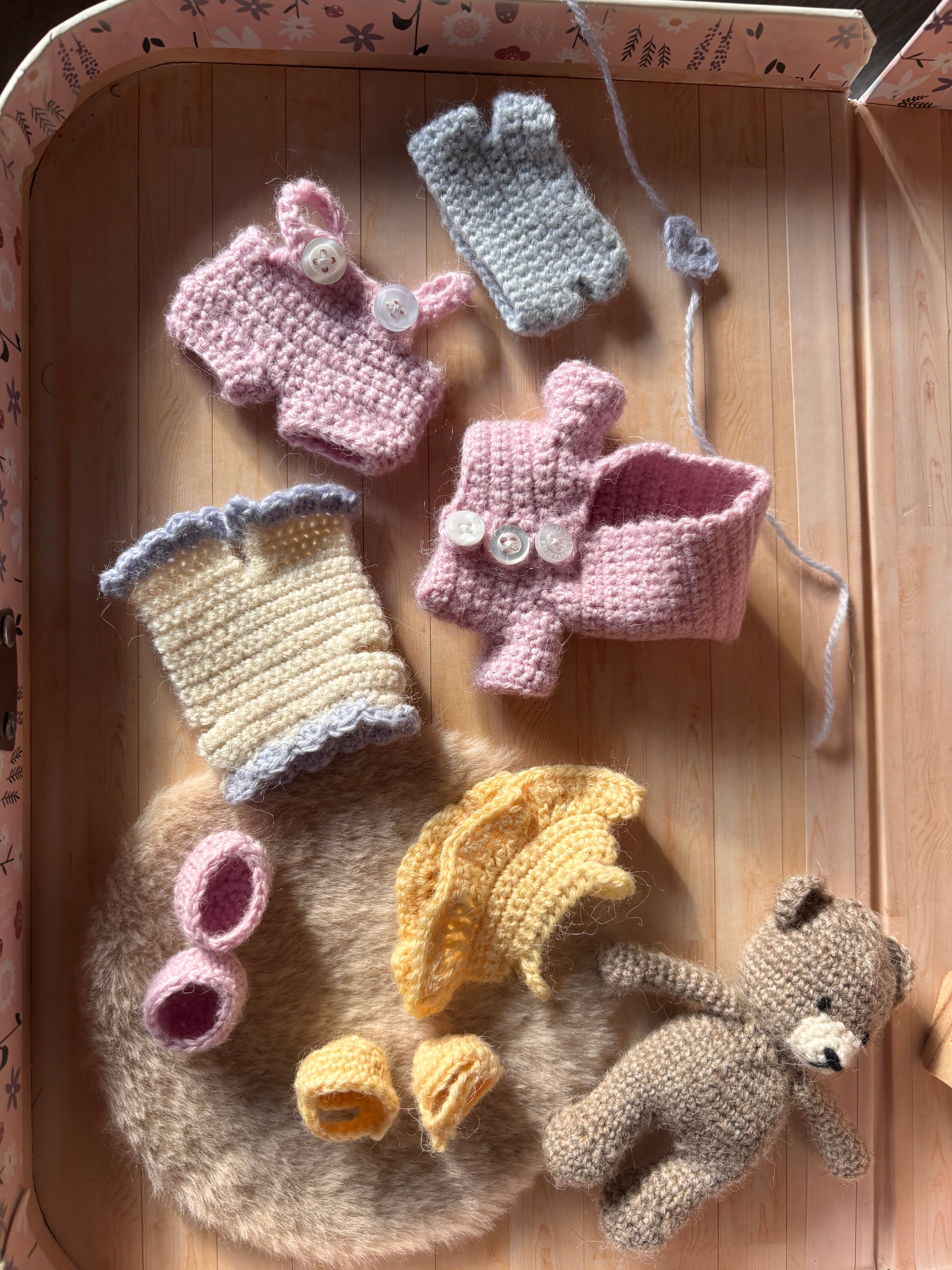 Commissions - Custom mini bear and wardrobe