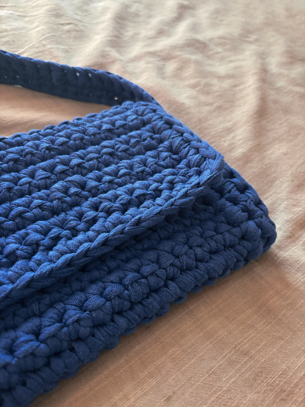 Sac bandoulière au crochet | Fil de coton ruban | Prêt à porter