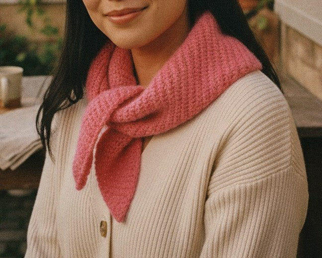 Commande - Écharpe triangulaire en soie et alpaga